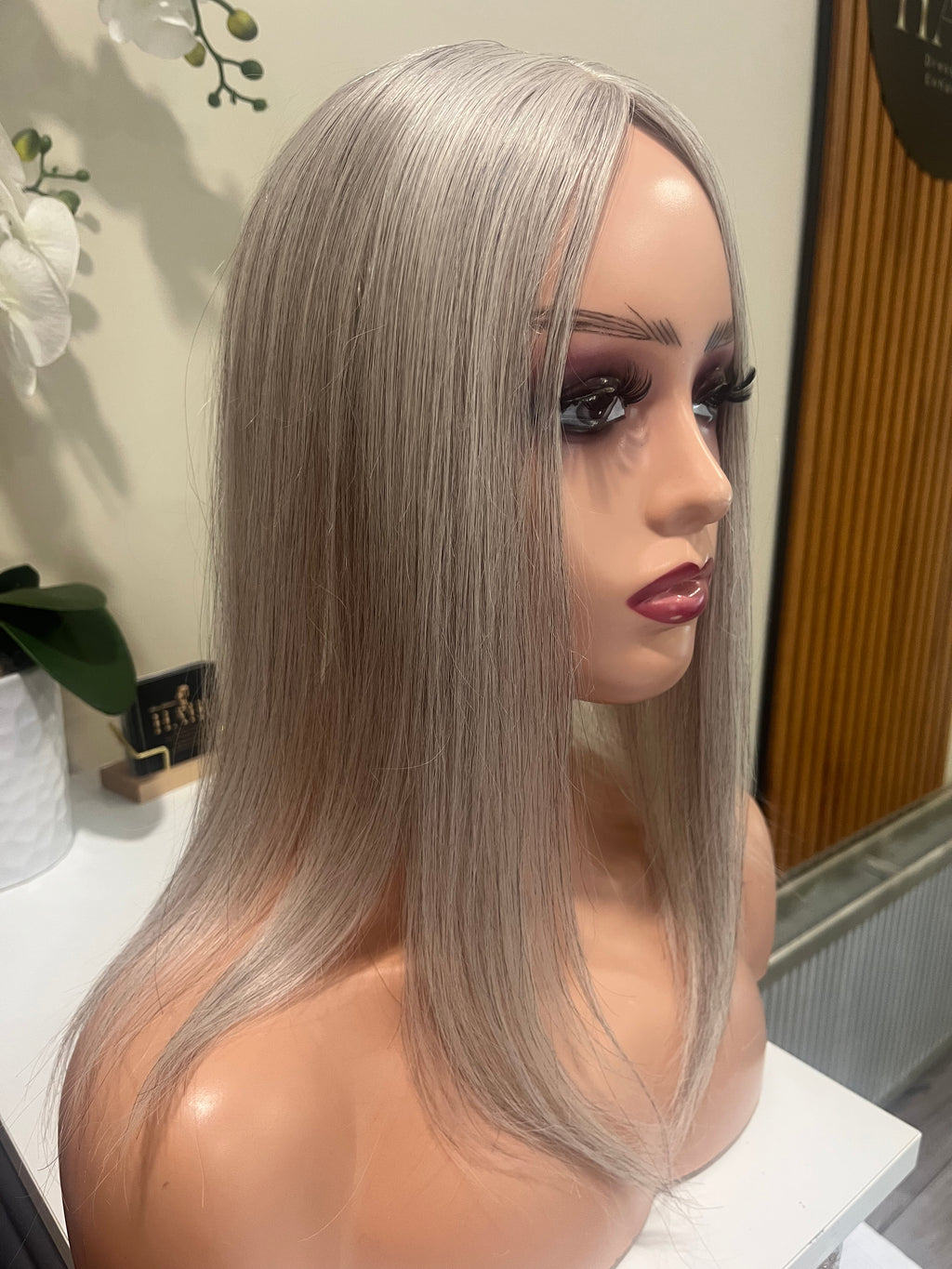 The AJ Ultra Lightweight Human Hair Enhancer 16inch Iced Pearl