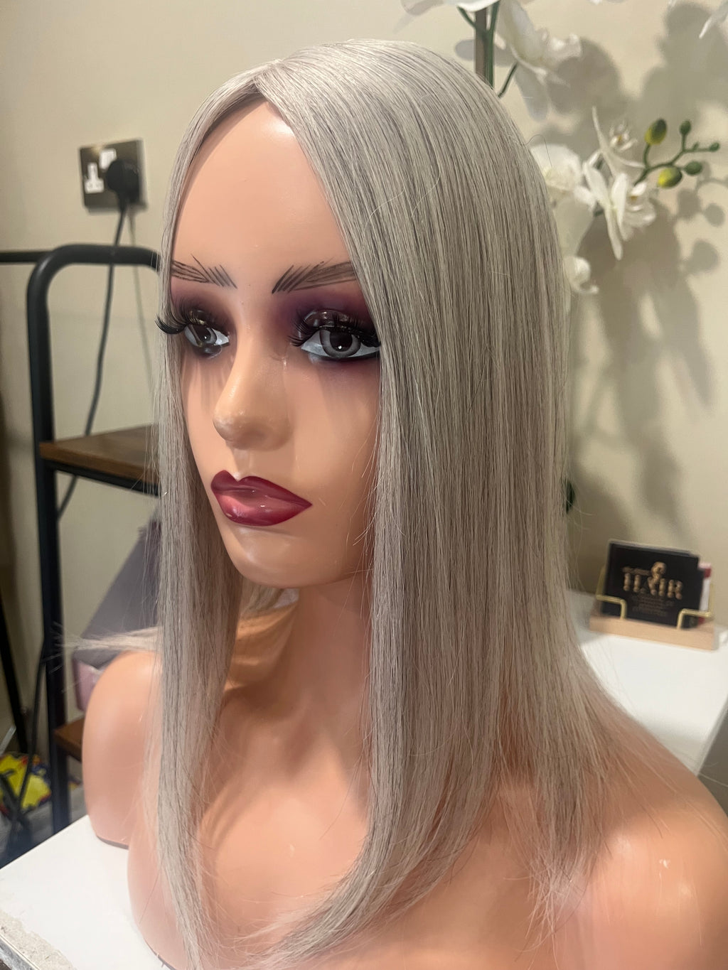 The AJ Ultra Lightweight Human Hair Enhancer 16inch Iced Pearl